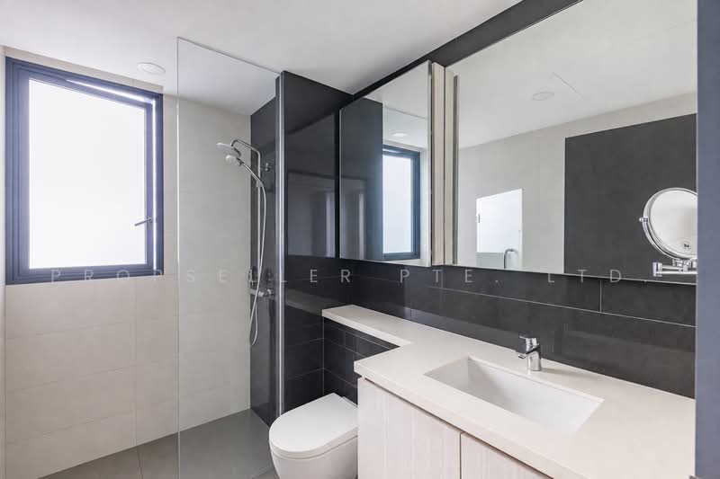 Gem Residences, 3 Lorong 5 Toa Payoh, 2 Bedrooms, 775 sqft, Condominium For Sale, by Don Png, 500228360 - Bathroom - PropertyGuru.com.sg