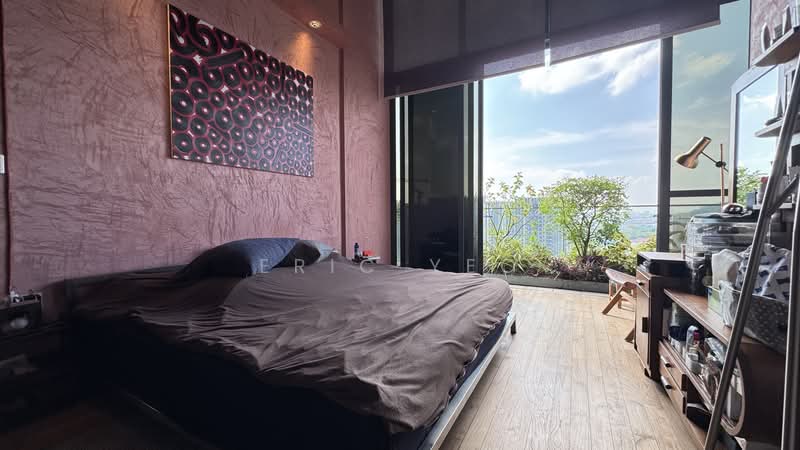 The Trizon, 8 Ridgewood Close, 3 Bedrooms, 2,443 sqft, Condominium For Sale, by Eric Yeo, 500228364 - Bedroom - PropertyGuru.com.sg