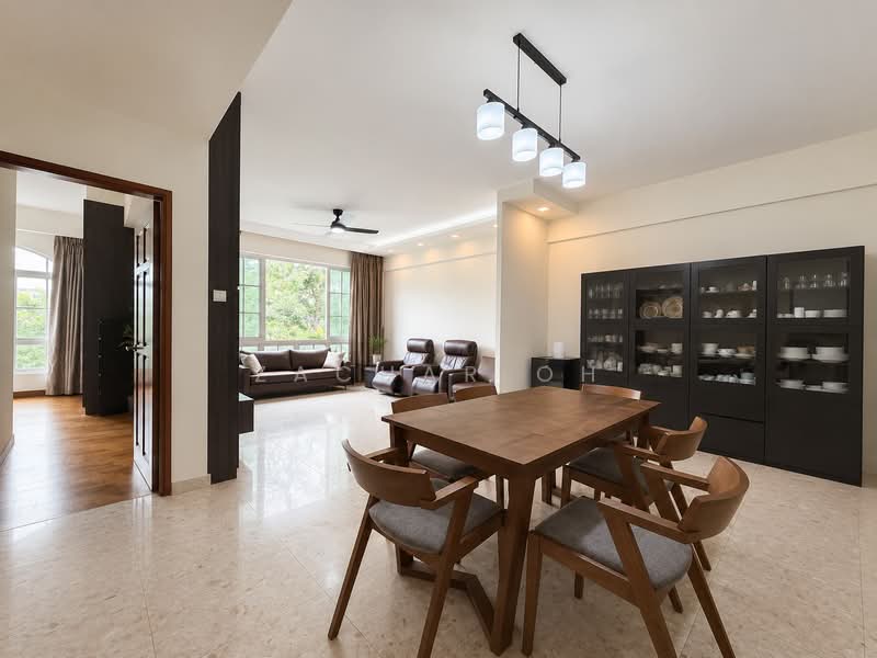 Eastwood Green, 10 Eastwood Road, 3 Bedrooms, 1,173 sqft, Condominium For Sale, by Zachar Oh, 500228365 - Living Room - PropertyGuru.com.sg