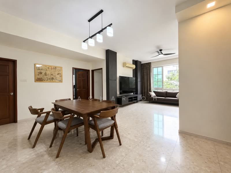 Eastwood Green, 10 Eastwood Road, 3 Bedrooms, 1,173 sqft, Condominium For Sale, by Zachar Oh, 500228365 - Living Room - PropertyGuru.com.sg