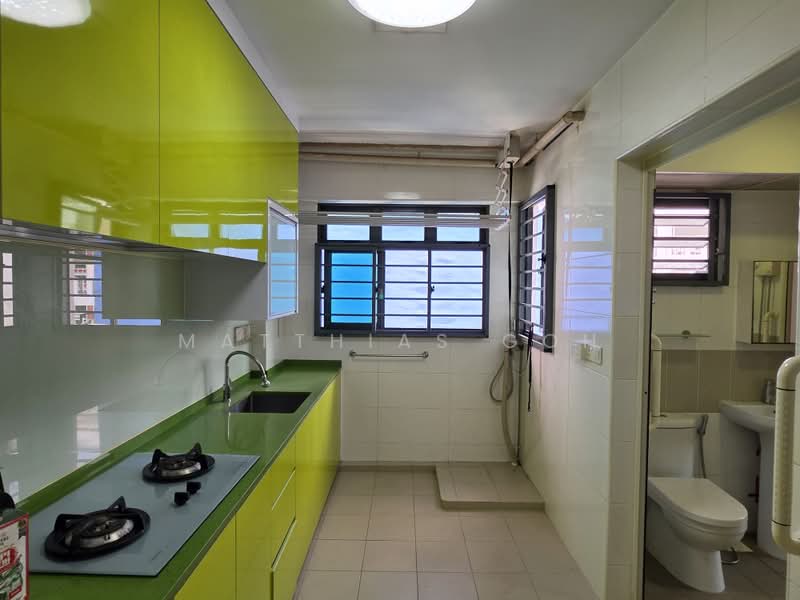 698A Jurong West Central 3, 698A Jurong West Central 3, 1 Bedroom, 506 sqft, HDB Flat For Sale, by Matthias Goh, 500228368 - Kitchen - PropertyGuru.com.sg