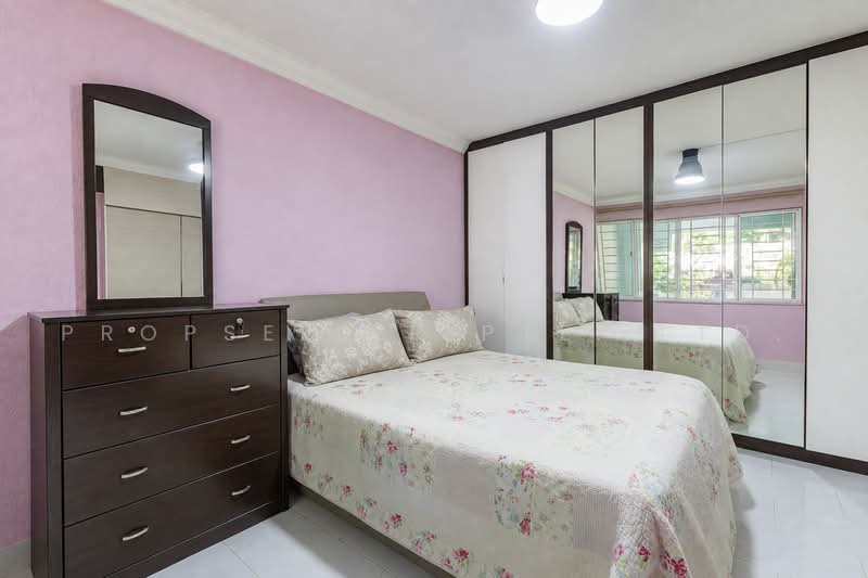 208 Choa Chu Kang Central, 208 Choa Chu Kang Central, 4 Bedrooms, 1,604 sqft, HDB Flat For Sale, by ADNIX LIU, 500228373 - Bedroom - PropertyGuru.com.sg