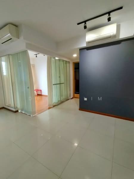 The Tampines Trilliant, 21 Tampines Central 7, 2 Bedrooms, 872 sqft, Executive Condominium For Rent, by Dexter Lim, 500228383 - Interior - PropertyGuru.com.sg