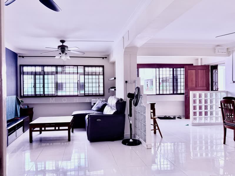 708 Pasir Ris Drive 10, 708 Pasir Ris Drive 10, 4 Bedrooms, 1,367 sqft, HDB Flat For Sale, by Mohamed Noor, 500228384 - Living Room - PropertyGuru.com.sg