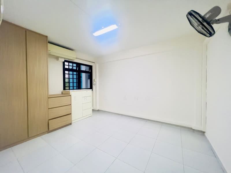 1 Jalan Bukit Merah, 1 Jalan Bukit Merah, 2 Bedrooms, 688 sqft, HDB Flat For Sale, by Eric Ang, 500228387 - PropertyGuru.com.sg