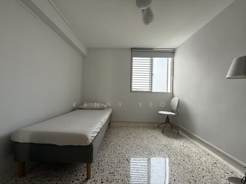 76 Bedok North Road, 76 Bedok North Road, 2 Bedrooms, 753 sqft, HDB Flat For Rent, by Kenny Yeo, 500228389 - Bedroom - PropertyGuru.com.sg