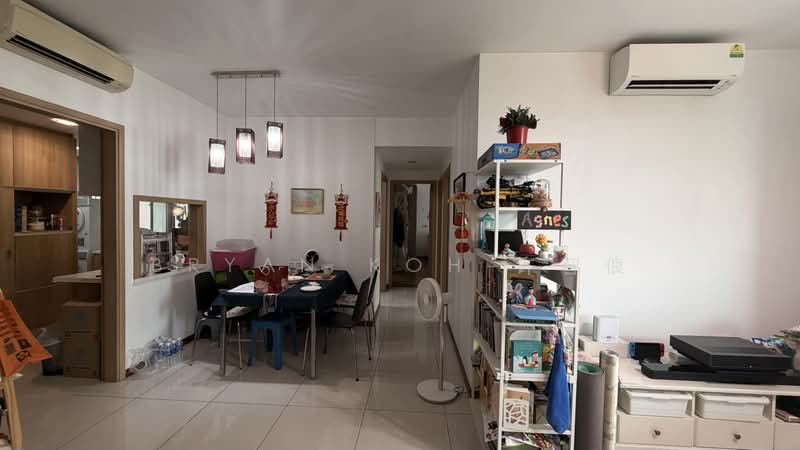 Caspian, 50 Lakeside Drive, 3 Bedrooms, 1,195 sqft, Condominium For Rent, by Bryan Koh 许智俍, 500228391 - Dining Room - PropertyGuru.com.sg