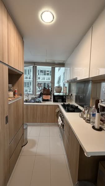 Caspian, 50 Lakeside Drive, 3 Bedrooms, 1,195 sqft, Condominium For Rent, by Bryan Koh 许智俍, 500228391 - Kitchen - PropertyGuru.com.sg