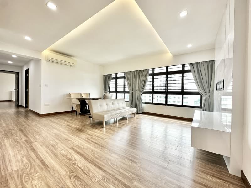 635B Senja Road, 635B Senja Road, 3 Bedrooms, 1,206 sqft, HDB Flat For Sale, by Kane Seow, 500228393 - Living Room - PropertyGuru.com.sg
