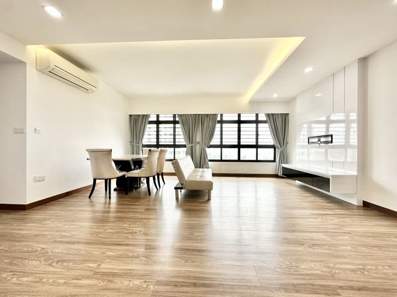 635B Senja Road, 635B Senja Road, 3 Bedrooms, 1,206 sqft, HDB Flat For Sale, by Kane Seow, 500228393 - Living Room - PropertyGuru.com.sg
