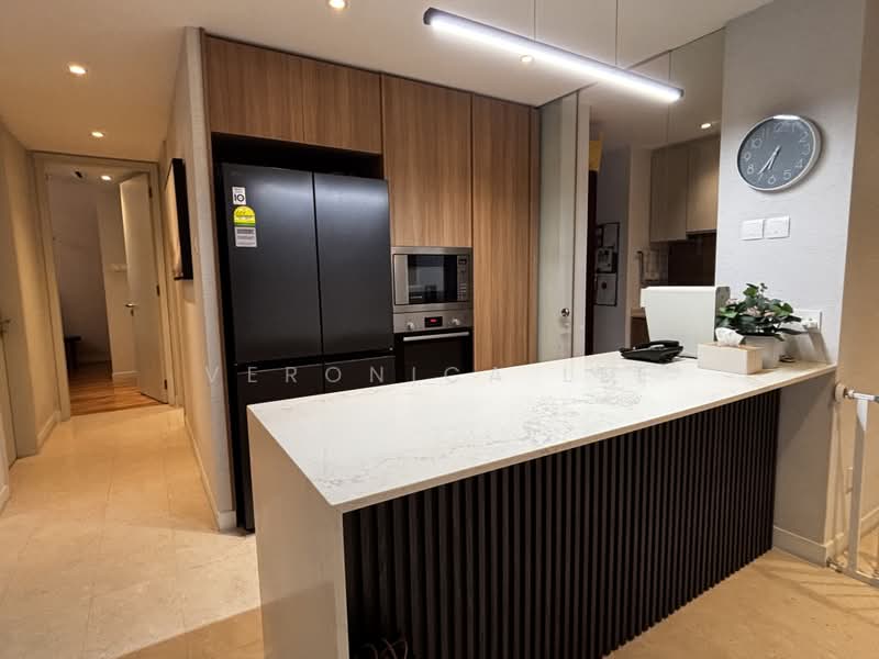 The Centris, 87 Jurong West Central 3, 3 Bedrooms, 1,227 sqft, Apartment For Sale, by Veronica Lee, 500228405 - Kitchen - PropertyGuru.com.sg