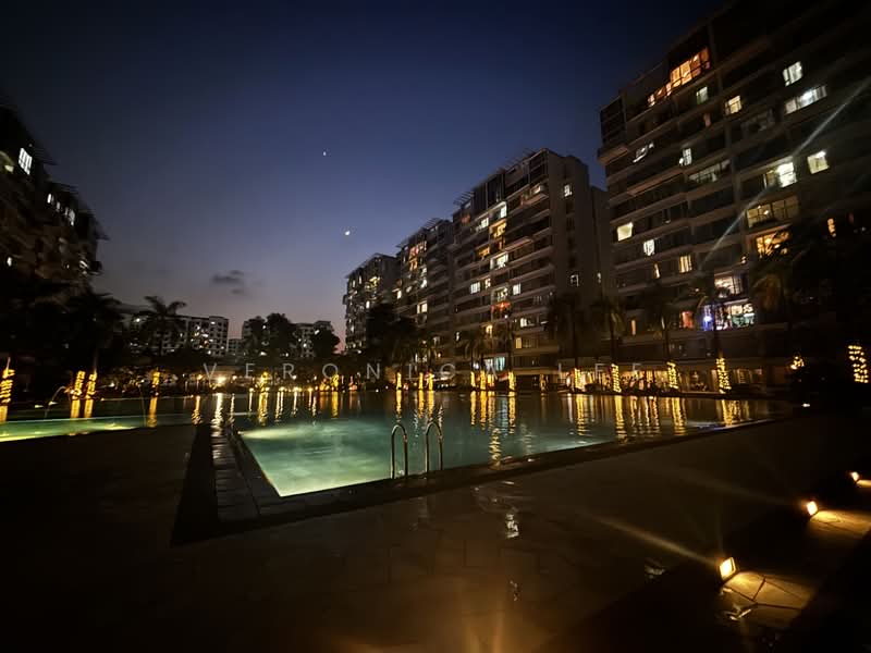 The Centris, 87 Jurong West Central 3, Boon Lay / Jurong / Tuas, 3 Bedrooms, 1,227 sqft, Apartment For Sale, by Veronica Lee, 500228405 - Exterior - PropertyGuru.com.sg