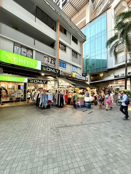 442 Clementi Avenue 3, 442 Clementi Avenue 3, 1,614 sqft, Shop / Shophouse For Rent, by Loke Xian Xun, 500228408 - CommercialGuru.com.sg