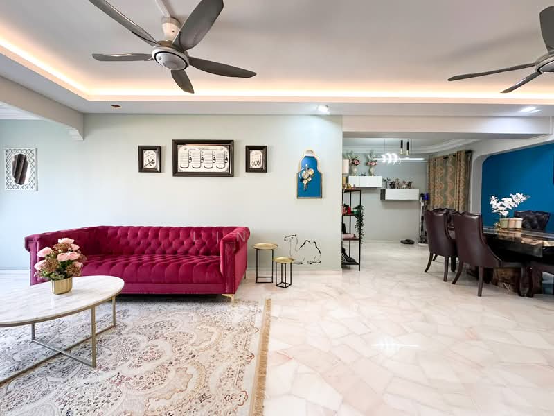 316 Tampines Street 33, 316 Tampines Street 33, 3 Bedrooms, 1,377 sqft, HDB Flat For Sale, by Lin Tan, 500228411 - Living Room - PropertyGuru.com.sg