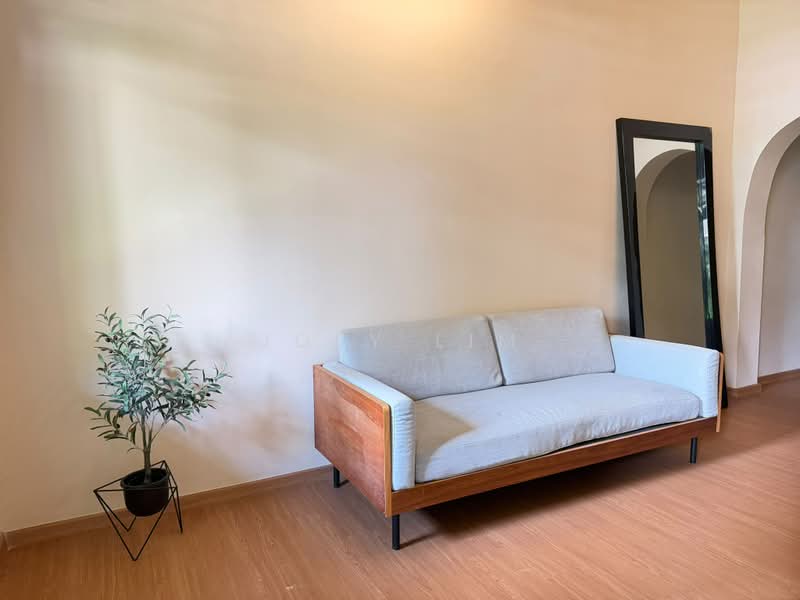 Hindoo Road, 27 Hindoo Road, Room Rental, 180 sqft, Conservation House For Rent, by Joey Lim, 500228412 - Living Room - PropertyGuru.com.sg
