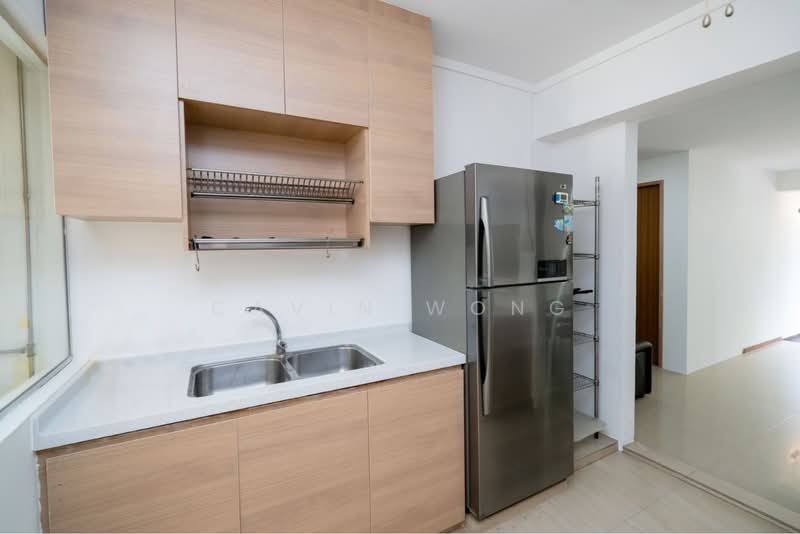 713 Tampines Street 71, 713 Tampines Street 71, Room Rental, 50 sqft, HDB Flat For Rent, by Cavin Wong, 500228424 - Kitchen - PropertyGuru.com.sg