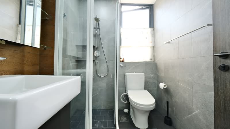 Rezi 24, 39 Lorong 24 Geylang, 2 Bedrooms, 549 sqft, Apartment For Sale, by Jarel Tay, 500228425 - Bathroom - PropertyGuru.com.sg