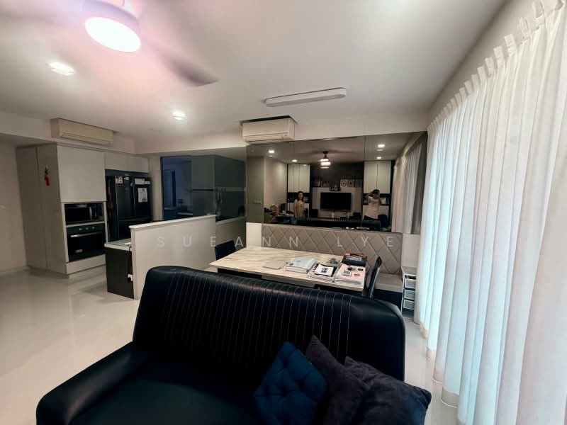 Twin Waterfalls, 108 Punggol Walk, 3 Bedrooms, 1,108 sqft, Executive Condominium For Sale, by Sueann Lye, 500228436 - Living Room - PropertyGuru.com.sg
