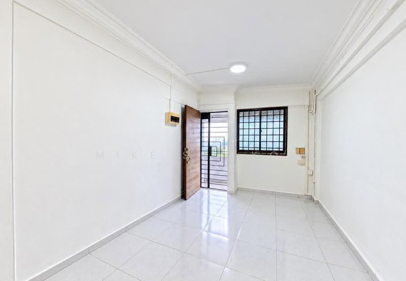 23 Hougang Avenue 3, 23 Hougang Avenue 3, Hougang / Punggol / Sengkang, 2 Bedrooms, 785 sqft, HDB Flat For Sale, by Mike Sek Kok Tiong, 500228447 - Entrance - PropertyGuru.com.sg