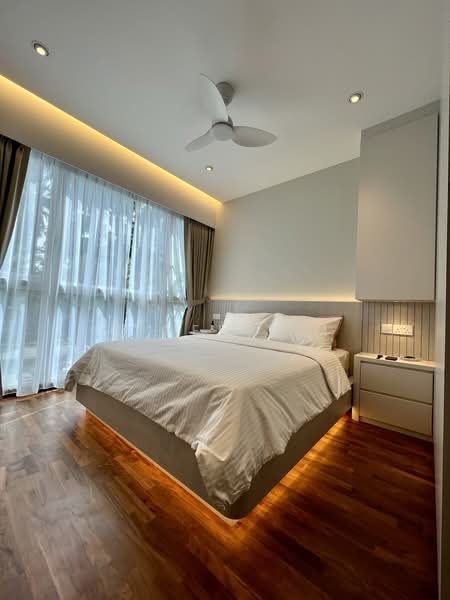 Waterview, 93 Tampines Avenue 1, 2 Bedrooms, 786 sqft, Condominium For Sale, by Nigel J M, 500228458 - Master Bedroom - PropertyGuru.com.sg