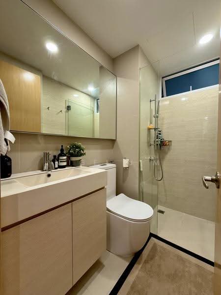 Waterview, 93 Tampines Avenue 1, Pasir Ris / Tampines, 2 Bedrooms, 786 sqft, Condominium For Sale, by Nigel J M, 500228458 - Common Bathroom - PropertyGuru.com.sg