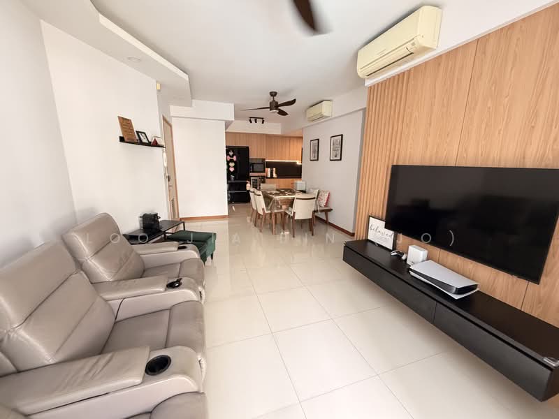 Forestville, 48 Woodlands Drive 16, 4 Bedrooms, 1,378 sqft, Executive Condominium For Sale, by Loo Jia Bin (Jo), 500228471 - Living Room - PropertyGuru.com.sg