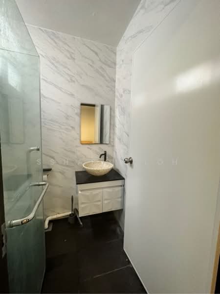 196 tembeling road, , 1 Bedroom, 300 sqft, Detached House For Rent, by Ssharon Loh, 500228473 - PropertyGuru.com.sg