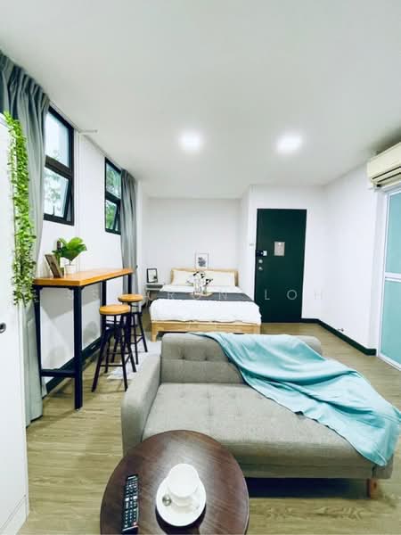 196 tembeling road, , 1 Bedroom, 300 sqft, Detached House For Rent, by Ssharon Loh, 500228473 - PropertyGuru.com.sg