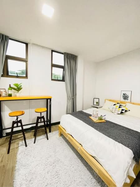 196 tembeling road, , 1 Bedroom, 300 sqft, Detached House For Rent, by Ssharon Loh, 500228473 - PropertyGuru.com.sg