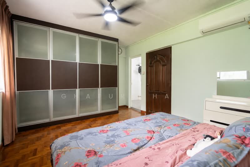 535 Bukit Batok Street 52, 535 Bukit Batok Street 52, 4 Bedrooms, 1,572 sqft, HDB Flat For Sale, by Ghafur Khan, 500228483 - Bedroom - PropertyGuru.com.sg