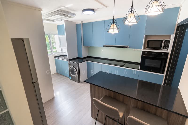 535 Bukit Batok Street 52, 535 Bukit Batok Street 52, 4 Bedrooms, 1,572 sqft, HDB Flat For Sale, by Ghafur Khan, 500228483 - Kitchen - PropertyGuru.com.sg