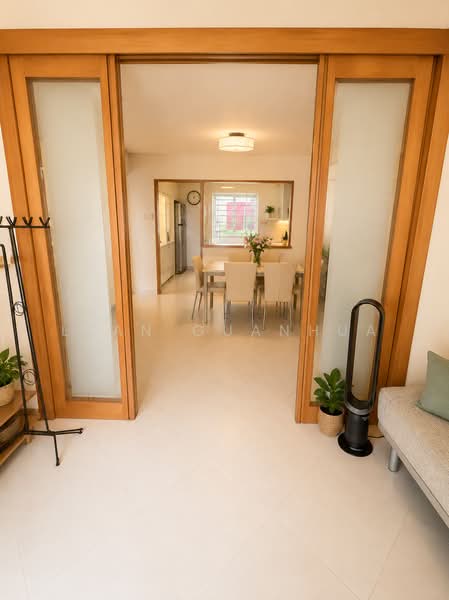 229 Bishan Street 23, 229 Bishan Street 23, 3 Bedrooms, 1,442 sqft, HDB Flat For Sale, by Lean Guanhua, 500228494 - Dining Room - PropertyGuru.com.sg
