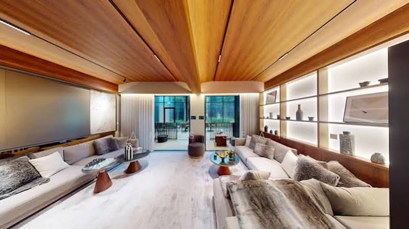 Springleaf Residence, 811 Upper Thomson Road, 3 Bedrooms, 1,259 sqft, Condominium For Sale, by James Seah, 500228511 - Living Room - PropertyGuru.com.sg