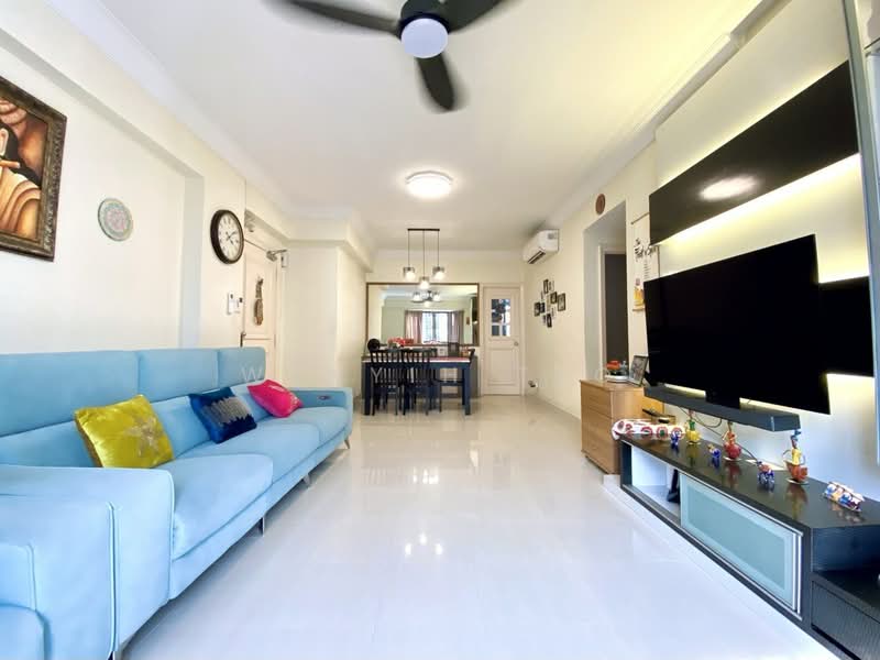 Parkview Apartments, 5 Bukit Batok Street 25, 2 Bedrooms, 980 sqft, Apartment For Sale, by Wenyih Teo, 500228514 - Living Room - PropertyGuru.com.sg