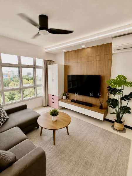 25A Saint George's Lane, 25A Saint George's Lane, 3 Bedrooms, 990 sqft, HDB Flat For Sale, by Simon Goh Boon Kiat, 500228519 - Living Room - PropertyGuru.com.sg