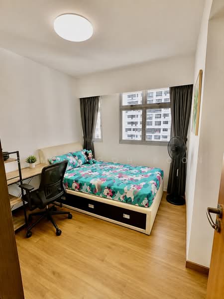 25A Saint George's Lane, 25A Saint George's Lane, 3 Bedrooms, 990 sqft, HDB Flat For Sale, by Simon Goh Boon Kiat, 500228519 - Bedroom - PropertyGuru.com.sg