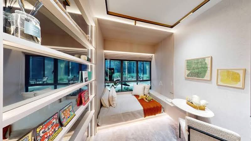 Springleaf Residence, 811 Upper Thomson Road, 5 Bedrooms, 1,453 sqft, Condominium For Sale, by James Seah, 500228521 - Bedroom - PropertyGuru.com.sg