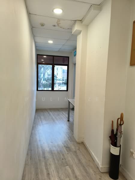 Goldhill Plaza, 51 Goldhill Plaza, 1,200 sqft, Office For Rent, by Pauline Zee, 500228530 - Corridor - CommercialGuru.com.sg