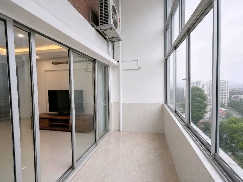 717 Bedok Reservoir Road, 717 717, Bedok / Upper East Coast, 3 Bedrooms, 1,507 sqft, HDB Flat For Sale, by Lisa Seow, 500228535 - PropertyGuru.com.sg