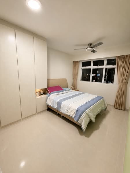 453B Bukit Batok West Avenue 6, 453B Bukit Batok West Avenue 6, 3 Bedrooms, 1,238 sqft, HDB Flat For Sale, by Dave Choy, 500228538 - Bedroom - PropertyGuru.com.sg