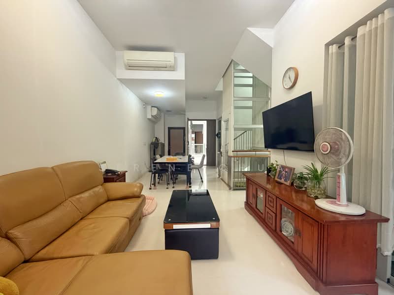 NEWest, 3 West Coast Drive, 4 Bedrooms, 2,551 sqft, Town House For Sale, by Serene Chua, 500228539 - Living Room - PropertyGuru.com.sg