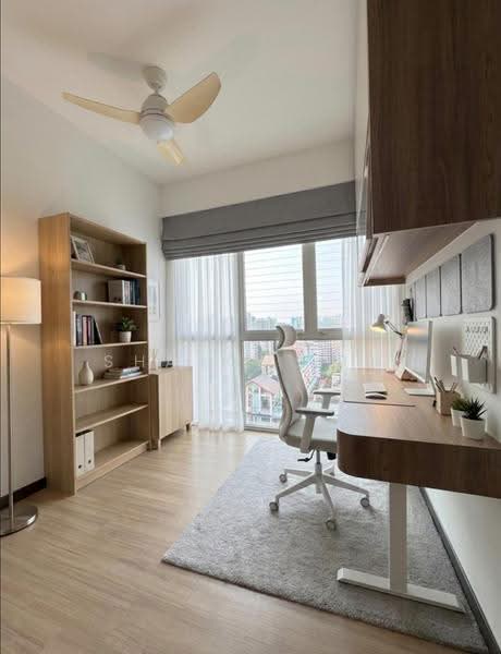 Lake Life, 8 Tao Ching Road, Boon Lay / Jurong / Tuas, 3 Bedrooms, 1,087 sqft, Executive Condominium For Sale, by Sharon Lim, 500228542 - Study - PropertyGuru.com.sg
