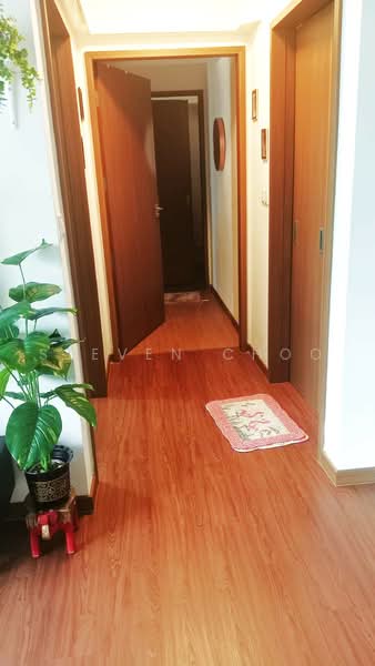 113A Plantation Crescent, 113A Plantation Crescent, Room Rental, 120 sqft, HDB Flat For Rent, by Steven Choo, 500228544 - Corridor - PropertyGuru.com.sg