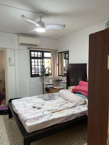 23 Bedok South Ave 1, 23 Bedok South Ave 1, 2 Bedrooms, 786 sqft, HDB Flat For Sale, by Joshua Boon, 500228556 - Bedroom - PropertyGuru.com.sg