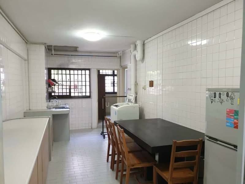 23 Bedok South Ave 1, 23 Bedok South Ave 1, 2 Bedrooms, 786 sqft, HDB Flat For Sale, by Joshua Boon, 500228556 - Kitchen - PropertyGuru.com.sg