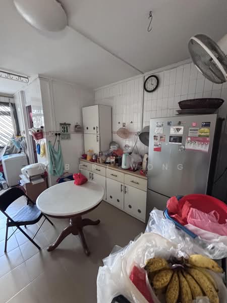 160 Simei Road, 160 Simei Road, Room Rental, 150 sqft, HDB Flat For Rent, by Albert Wong, 500228566 - Kitchen - PropertyGuru.com.sg