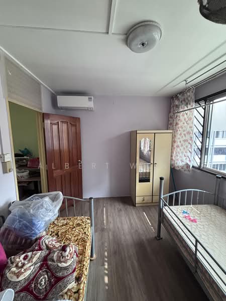 160 Simei Road, 160 Simei Road, Room Rental, 150 sqft, HDB Flat For Rent, by Albert Wong, 500228566 - Small Common Bedroom - PropertyGuru.com.sg