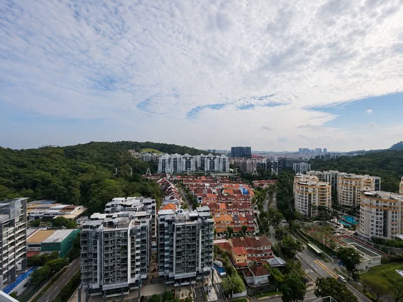 Hillview Regency, 26 Bukit Batok East Avenue 2, 3 Bedrooms, 1,195 sqft, Condominium For Sale, by Jiawei Tan, 500228583 - Exterior - PropertyGuru.com.sg