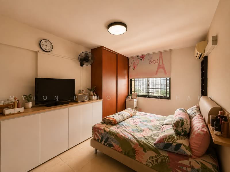 296B Compassvale Crescent, 296B Compassvale Crescent, 3 Bedrooms, 1,188 sqft, HDB Flat For Sale, by Myron Pang Kian Hann, 500228600 - Bedroom - PropertyGuru.com.sg