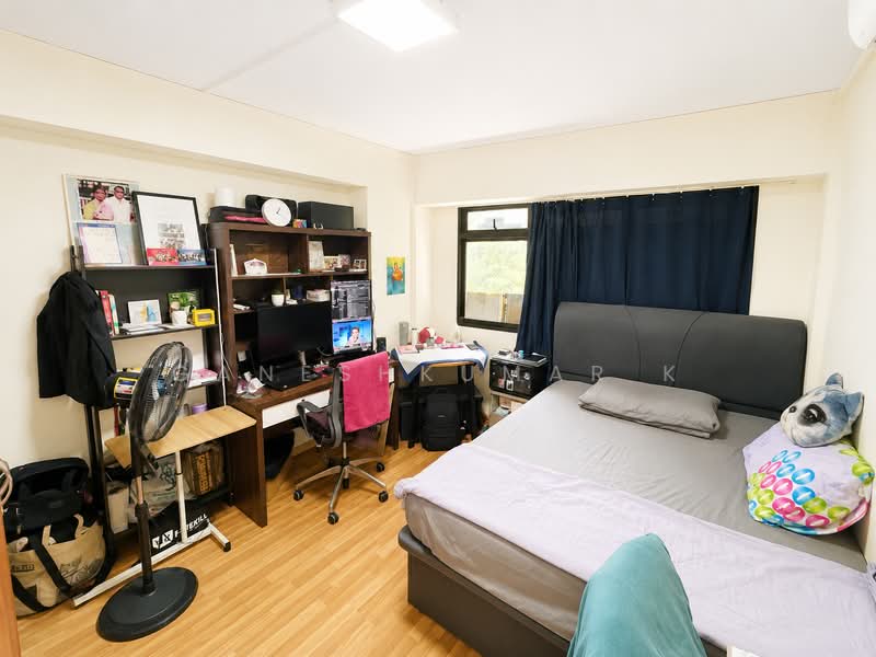 546 Serangoon North Avenue 3, 546 Serangoon North Avenue 3, 4 Bedrooms, 1,302 sqft, HDB Flat For Sale, by GANESHKUMAR K, 500228608 - Bedroom - PropertyGuru.com.sg